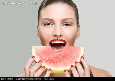 吃瓜女生高清图片,高清吃瓜女生图鉴