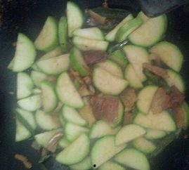 老荀瓜怎么吃,解锁传统美食新体验