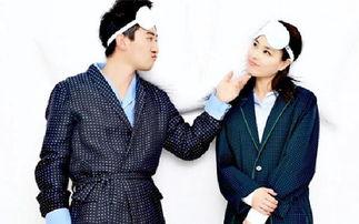 女友吃瓜男友求婚视频,女友吃瓜意外见证男友浪漫求婚