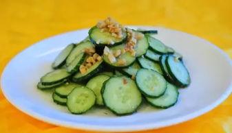 南宁人吃瓜,街头巷尾的夏日美味探索